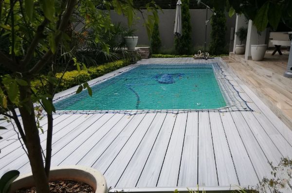 Picture of 4 Everdeck Ash Grey Ultra Composite Decking Board